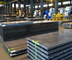 High pressure vessel steel plate